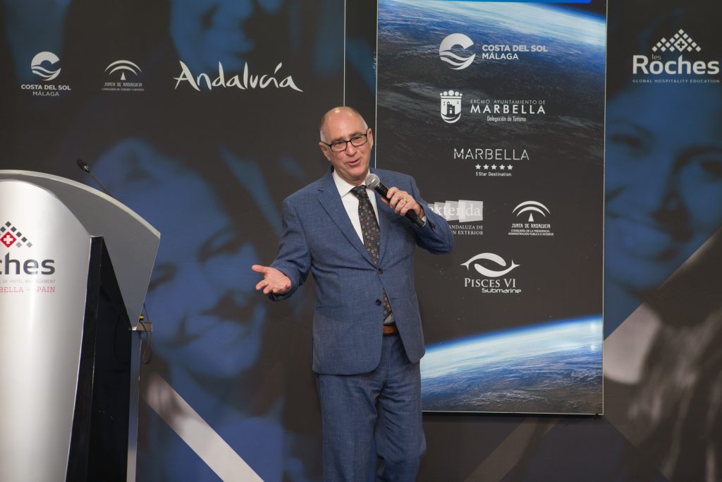 NASA has confirmed today its participation in SUTUS 2021, the world's pioneer event on Space and Underwater Tourism, which will hold its second edition in Les Roches Marbella from September 22 to 24, coinciding with the Autumnal Equinox and in hybrid format, with a first day in person and the other two in virtual format.